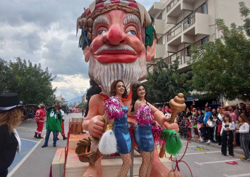 Αποκριάτικο ξεφάντωμα την Κυριακή (2/3) στην Ιεράπετρα