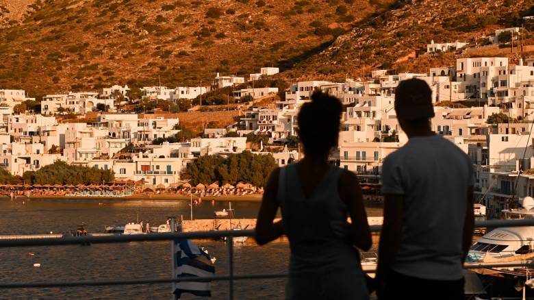 Τουρισμός: Σε ρυθμούς καλοκαιριού τα Airbnb – Πόσο έχει αυξηθεί η ζήτηση