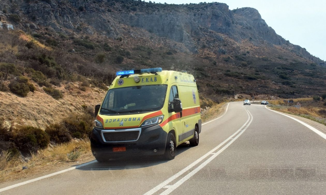 Σοβαρό τροχαίο δυστύχημα στην Πέλλα – Νεκρός 21χρονος οδηγός αυτοκινήτου