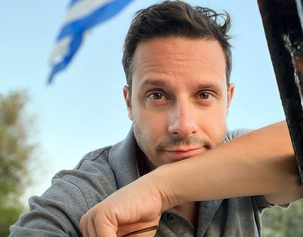Δημήτρης Μακαλιάς: “Νιώθω ότι η τηλεόραση με έχει κάνει χειρότερο”