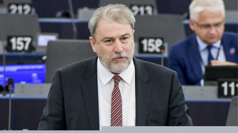 To μυστικό δείπνο των κερδοσκόπων στο Μανχάταν με μενού το πρώτο μνημόνιο. του Νότη Μαριά*