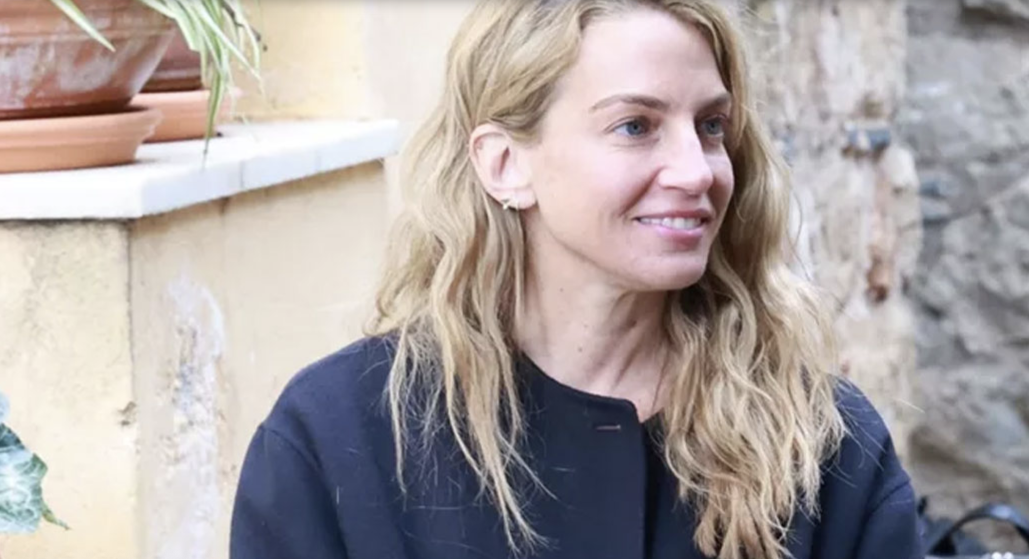 Χρυσή Βαρδινογιάννη: Το υπέροχο χρώμα που επέλεξε για το μανικιούρ της