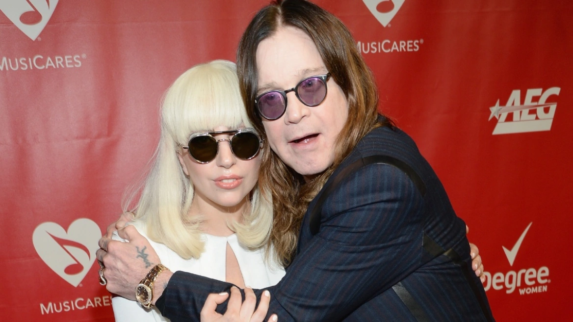 Η Lady Gaga τίμησε τον Όζι Όσμπορν σε συναυλία της