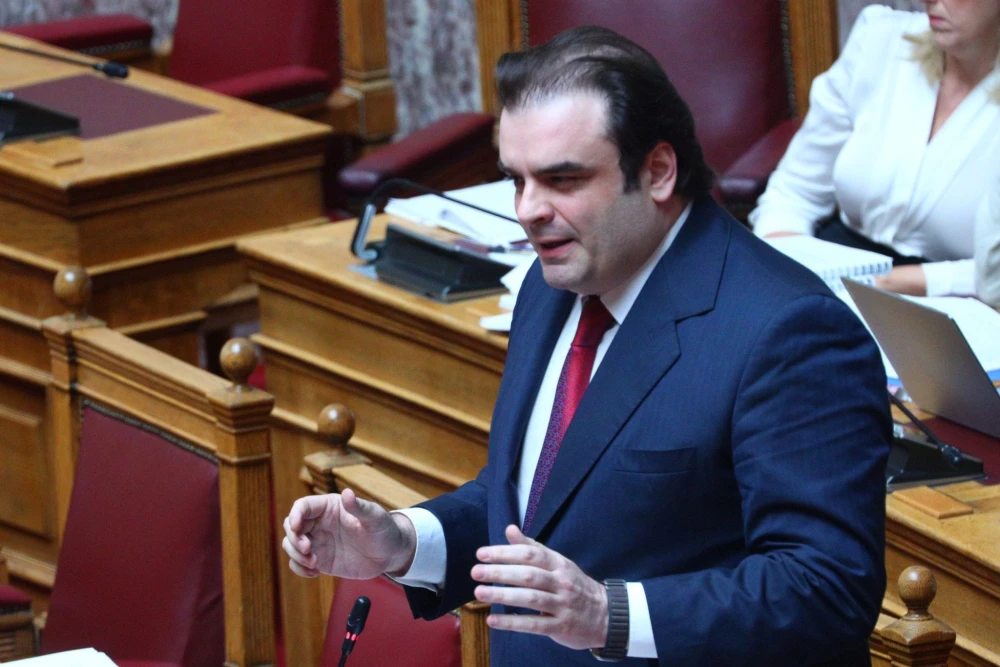 Κυριάκος Πιερρακάκης : «Ψηφιοποιούμε τα τελωνεία και εντείνουμε την προσπάθεια για την καταπολέμηση της φοροδιαφυγής»