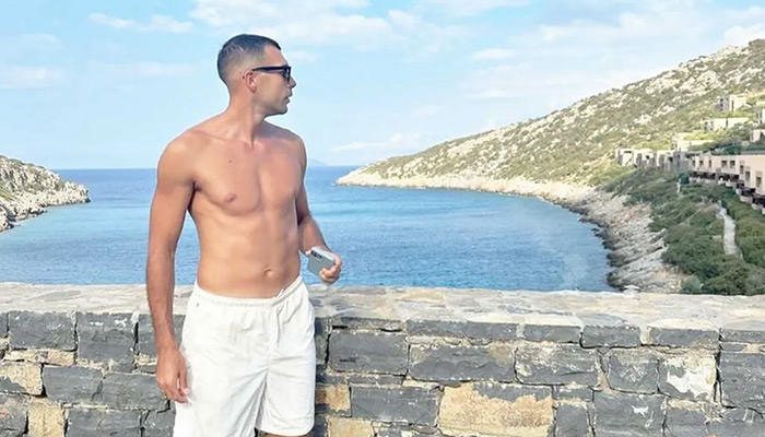 Στα Χανιά για διακοπές ο Κώστας Σλούκας