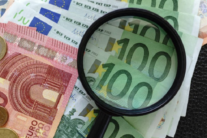 Στα ύψη τα κρατικά φέσια προς τους ιδιώτες τον Ιούλιο