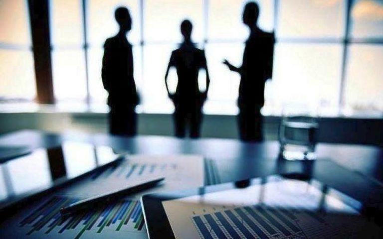 Εργασιακό νομοσχέδιο: Ποια είναι τα SOS για υπερωρίες – άδειες – ψηφιακή κάρτα