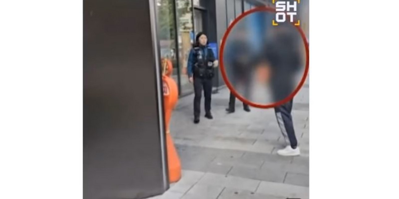 Στη Σεούλ, μεθυσμένος Ρώσος επιτέθηκε σε περαστικούς με μπαλτά – Ακινητοποιήθηκε με taser και πυρά Στη Σεούλ, μεθυσμένος Ρώσος επιτέθηκε σε περαστικούς με μπαλτά – Ακινητοποιήθηκε με taser και πυρά