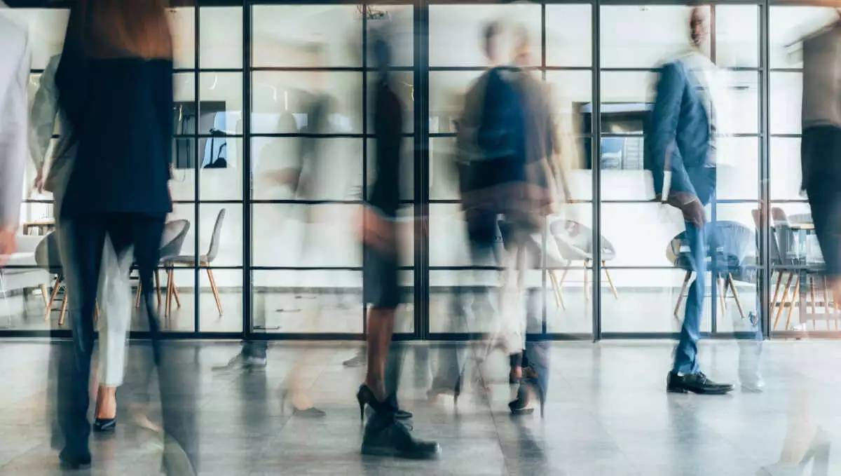 Οι Έλληνες εργάζονται πολύ περισσότερο από τον μέσο όρο της Ευρώπης