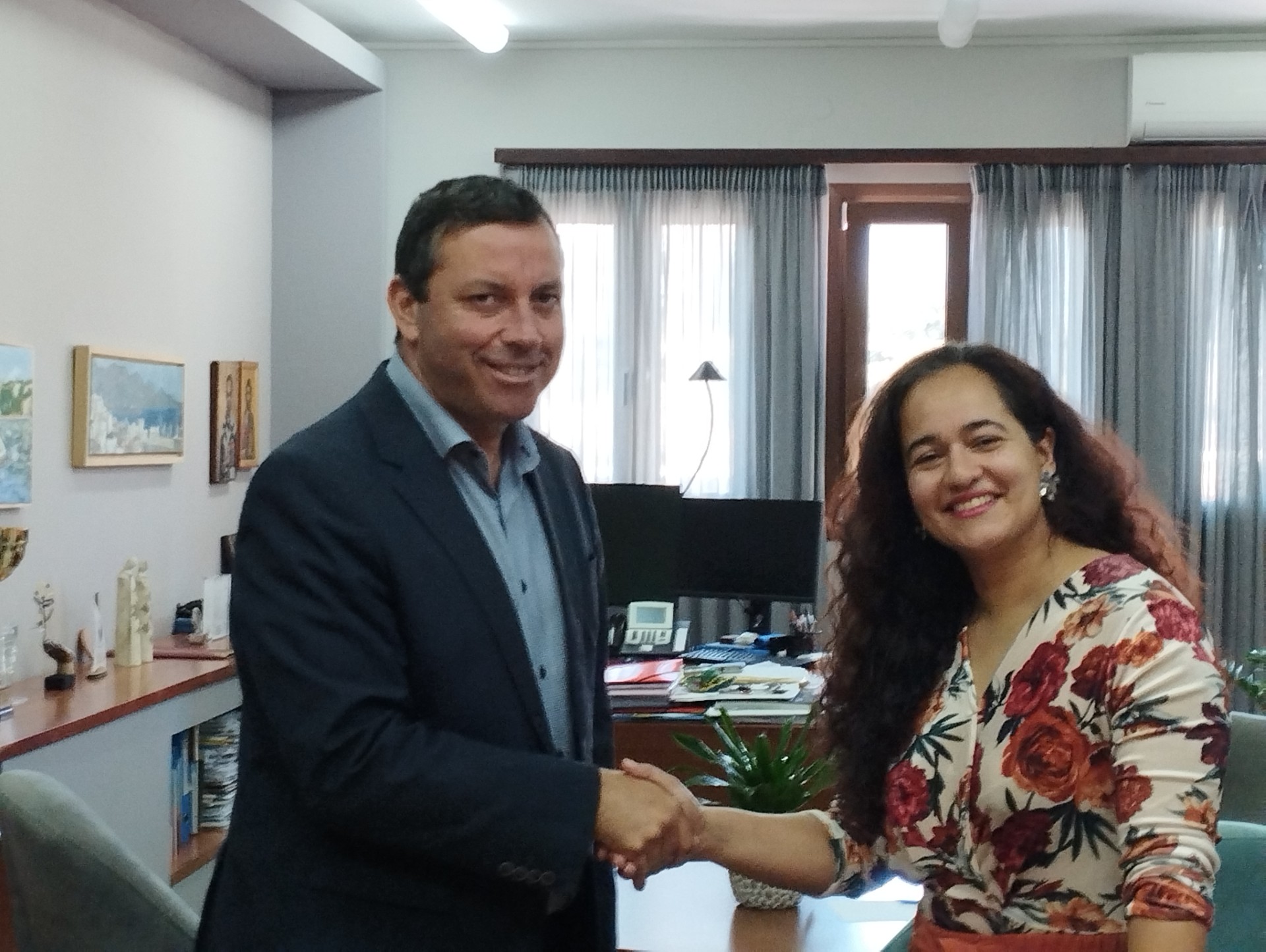 Άγιος Νικόλαος: Ορκωμοσία της Ελπινίκης Φρουζή ως Τοπικής Συμβούλου της Δημοτικής Κοινότητας Νεάπολης Άγιος Νικόλαος: Ορκωμοσία της Ελπινίκης Φρουζή ως Τοπικής Συμβούλου της Δημοτικής Κοινότητας Νεάπολης