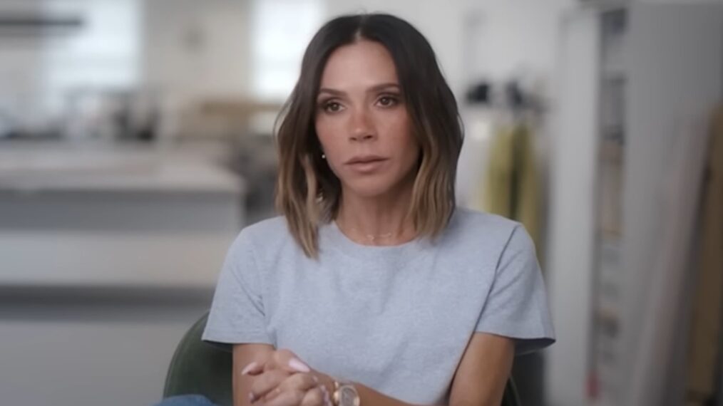 Η Victoria Beckham αποκαλύπτει πώς δίνει όγκο στα λεπτά μαλλιά της χωρίς θερμότητα Η Victoria Beckham αποκαλύπτει πώς δίνει όγκο στα λεπτά μαλλιά της χωρίς θερμότητα
