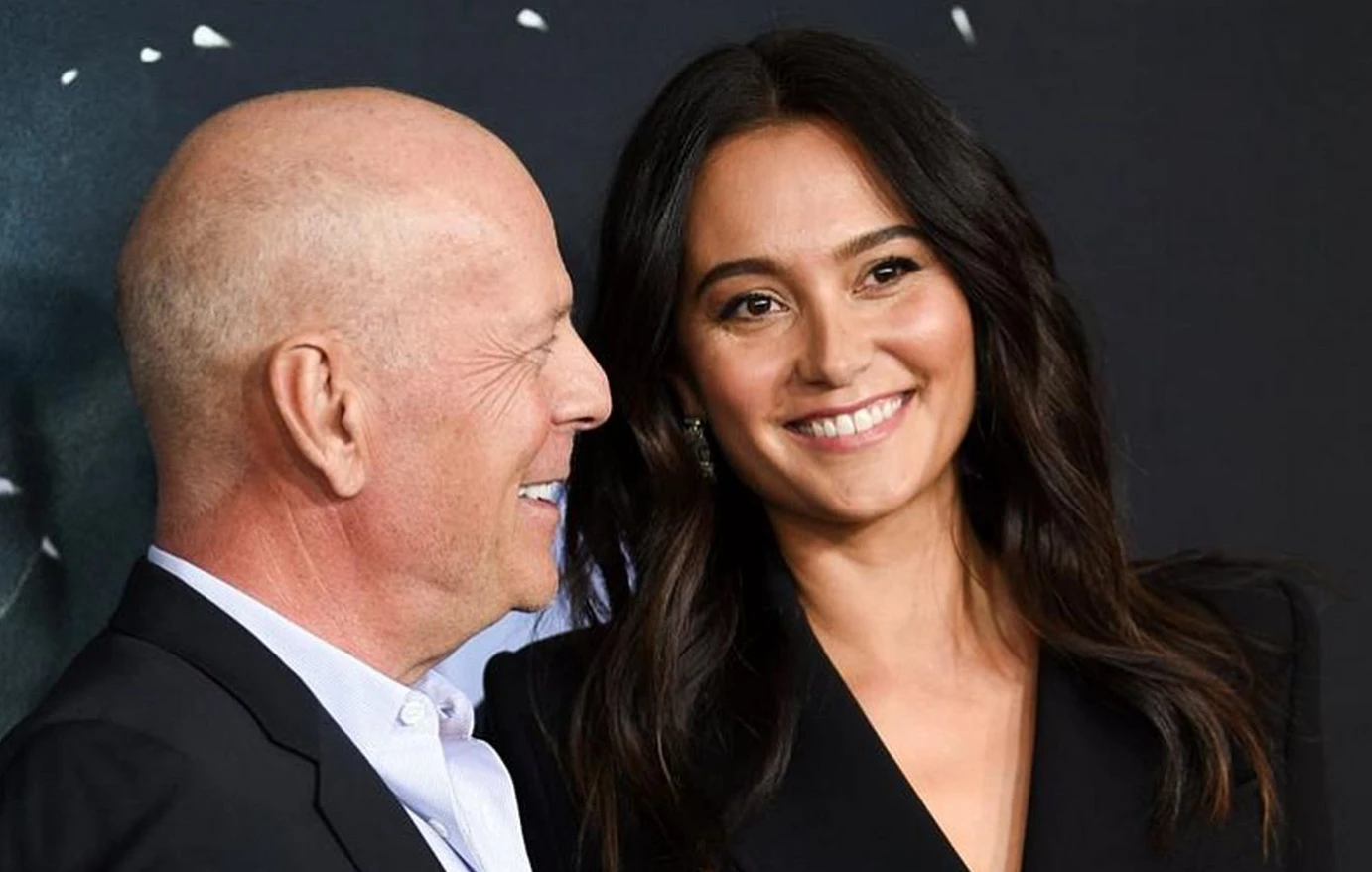 Έμμα Χέμινγκ: “Ο Μπρους Γουίλις αγαπούσε τα Χριστούγεννα, οι γιορτές είναι διαφορετικές πια”