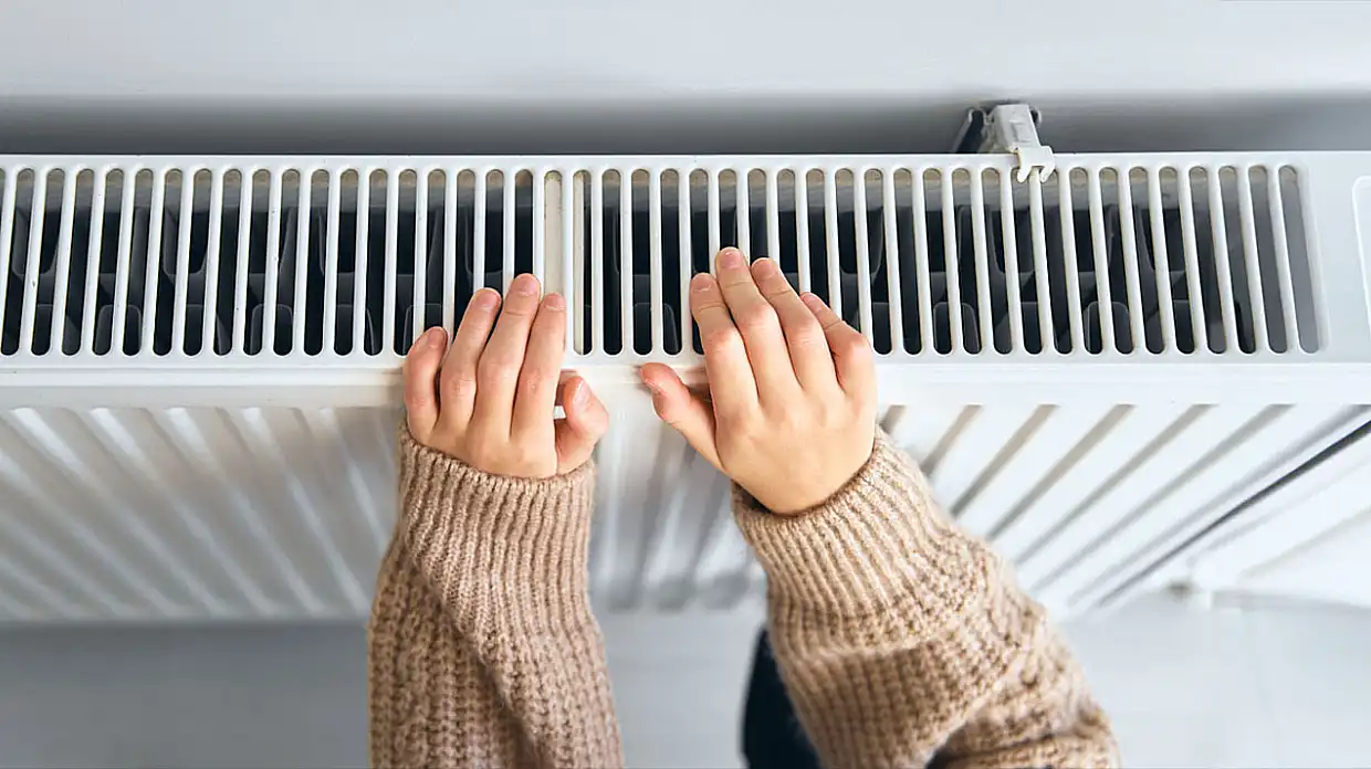 Ξέχνα τους 19°C: Ποια είναι η ιδανική, οικολογική θερμοκρασία για το σπίτι σου σύμφωνα με τους ειδικούς