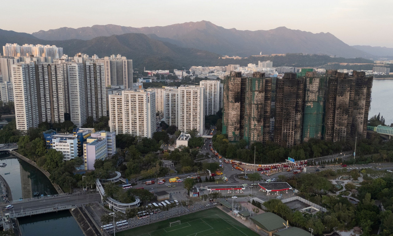 Χονγκ Κονγκ: Εκστρατεία κατά του κινδύνου πυρκαγιάς στους ουρανοξύστες ξεκίνησε η Κίνα