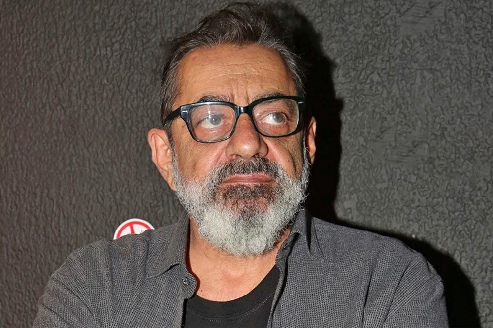 Καφετζόπουλος: «Είδα τον εαυτό μου σε επανάληψη τηλεοπτικού σίριαλ και αναζήτησα να βρω ψυχίατρο»