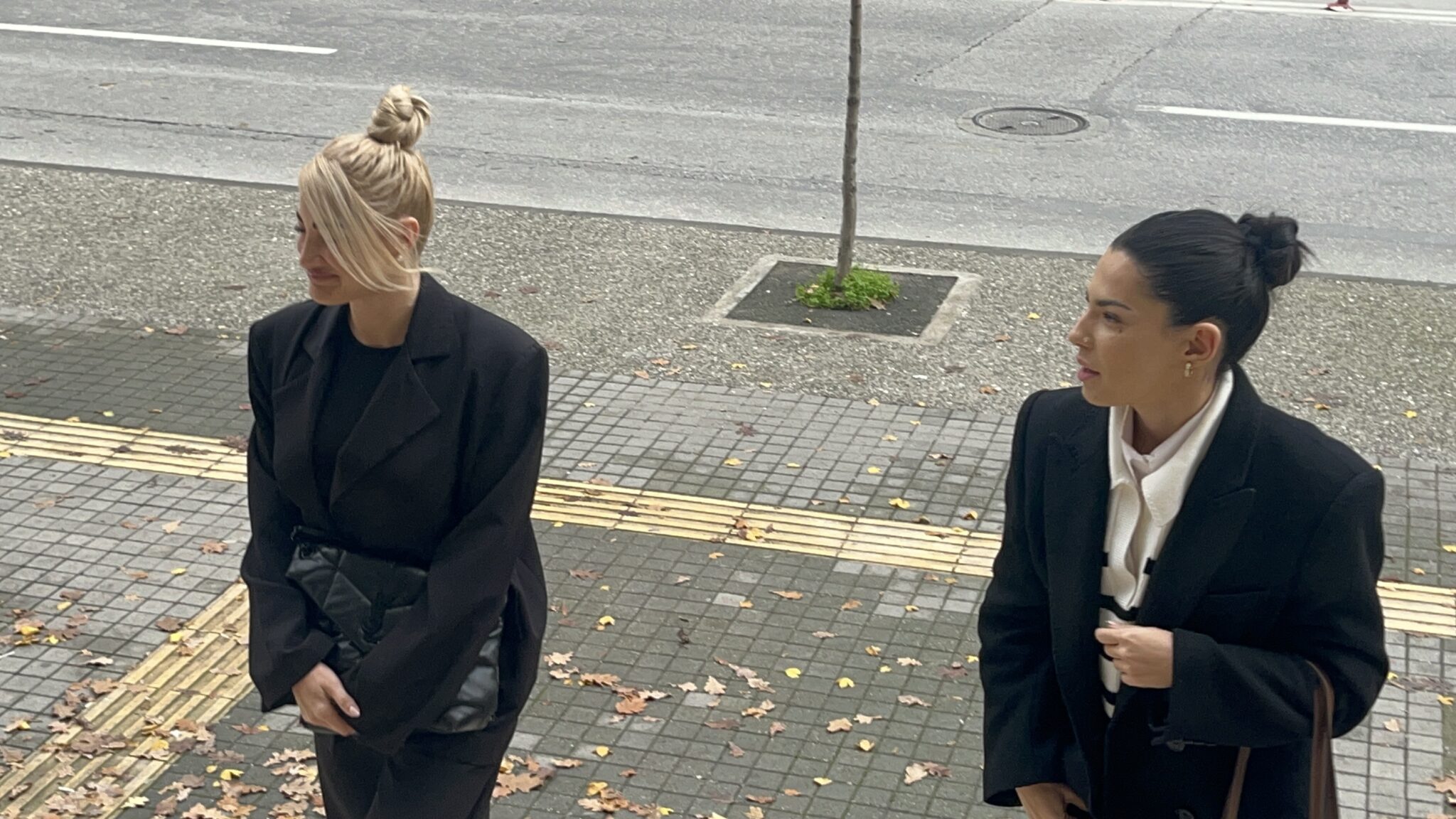 Τούνη: «Δεχόμαστε απειλές για τη ζωή μας και εκείνη και εγώ» καταγγέλλει ο δικηγόρος της