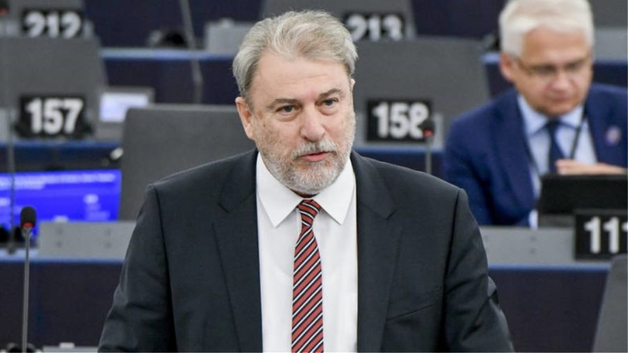 Κόκκινο πανί για τους αγρότες οι εισαγωγές γεωργικών προϊόντων τρίτων χωρών. του Νότη Μαριά*