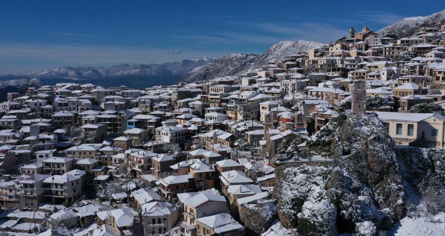 Ορεινή κατοικία: Με τιμές 54% κάτω, η ζήτηση στο ναδίρ