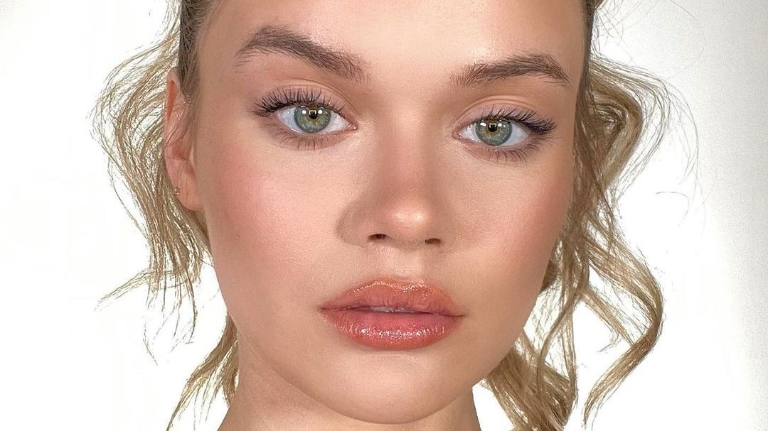 Το έξυπνο Glow-up του προσώπου πριν βγεις έξω