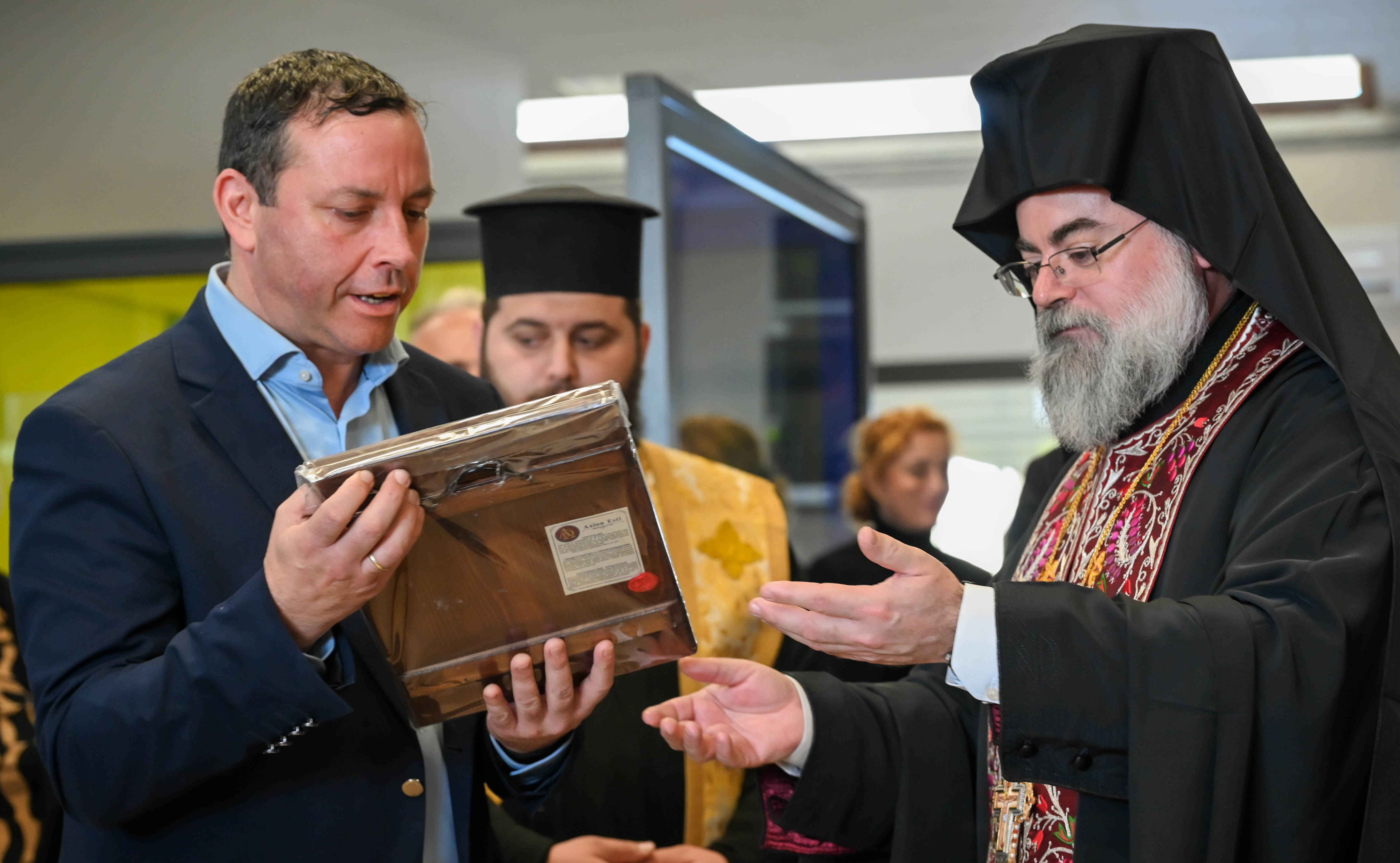 Δήμος Αγίου Νικολάου: Αγιασμός και κοπή πρωτοχρονιάτικης πίτας (ΦΩΤΟ)