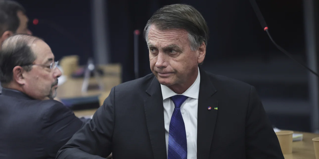 Στην φυλακή μετά από επίπονη εγχείρηση ο πρώην πρόεδρος Μπολσονάρου