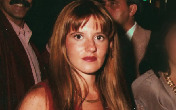 Angi: Σκηνοθέτησε τη δολοφονία της φίλης της με σπέρμα από οίκο ανοχής Angi: Σκηνοθέτησε τη δολοφονία της φίλης της με σπέρμα από οίκο ανοχής