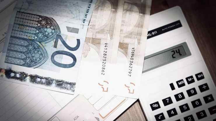 Μισθολογικές διαφορές: Οι ανισότητες στα φύλα στην αγορά εργασίας