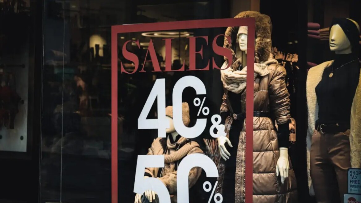 Χειμερινές εκπτώσεις 2026: Ανοιχτά την Κυριακή τα καταστήματα