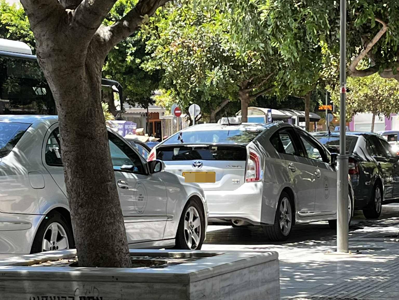 Ταξί: Σε απεργία διαρκείας προσανατολίζονται οι οδηγοί