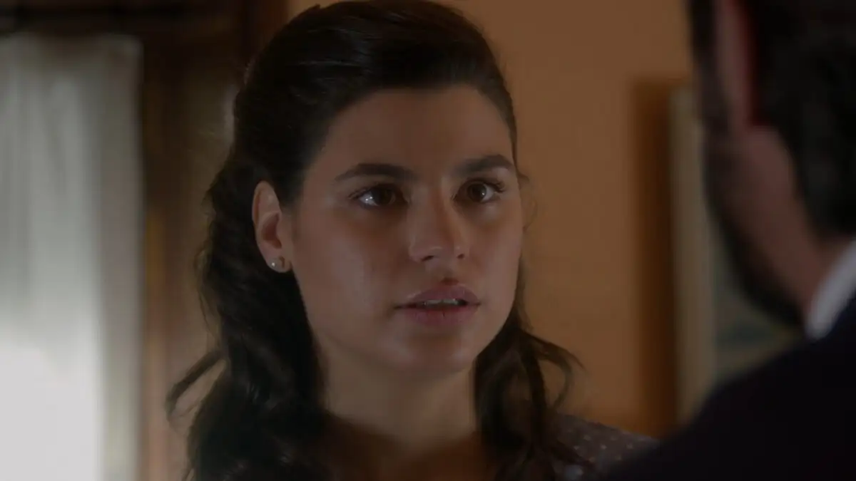 Άγιος Έρωτας: Ο Πέτρος ζητά συγγνώμη από τη Χλόη και επιχειρεί να την ξανακερδίσει