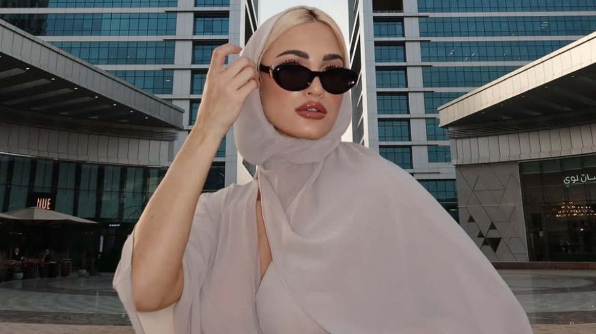 Τούνη: Καταγγελία από Έλληνα στη Σαουδική Αραβία για το περιεχόμενο των αναρτήσεων της influencer