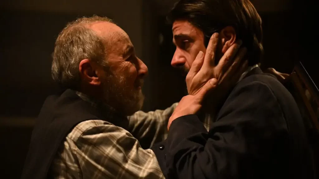 Άγιος έρωτας: Ο Στέλιος Μάινας μπαίνει στη σειρά και θα υποδυθεί τον πατέρα του Δημήτρη Γκοτσόπουλου