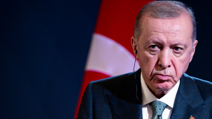 Ερντογάν για Μέση Ανατολή: «Πρέπει να τεθεί τέλος στον πόλεμο, πριν πυρπολήσει ολόκληρη την περιοχή»