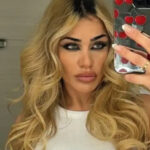 Κόνι Μεταξά: “Δεν είμαι ανοιχτή σε έναν νέο έρωτα, δεν θέλω γάμους, ιστορίες και ταμπέλες”