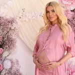 Καινούργιου: Το φωτογραφικό άλμπουμ από το baby shower με τους φίλους της