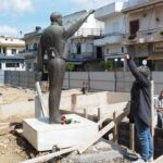 Αρκαλοχώρι: Τρία κόκκινα γαρύφαλλα γι’ αυτούς που νίκησαν τον θάνατο (εικόνες)