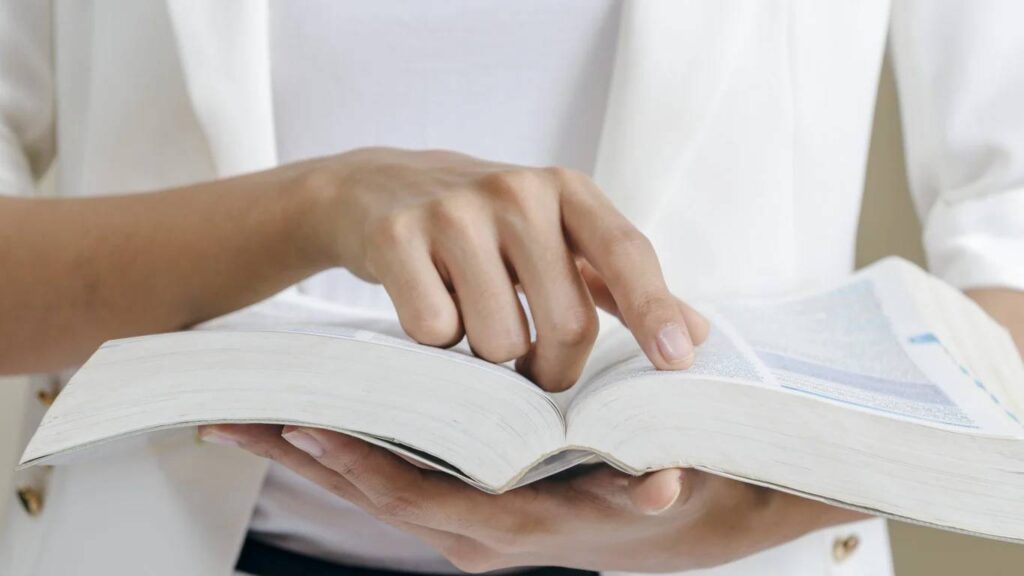 Από που προέρχεται η λέξη «ρουσφέτι»