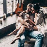 Αποφεύγει τη δέσμευση ή εσένα;