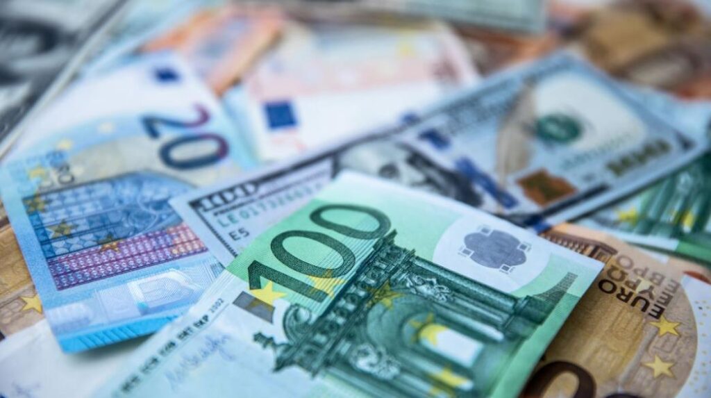 Έκρηξη ληξιπρόθεσμων οφειλών προς το Δημόσιο