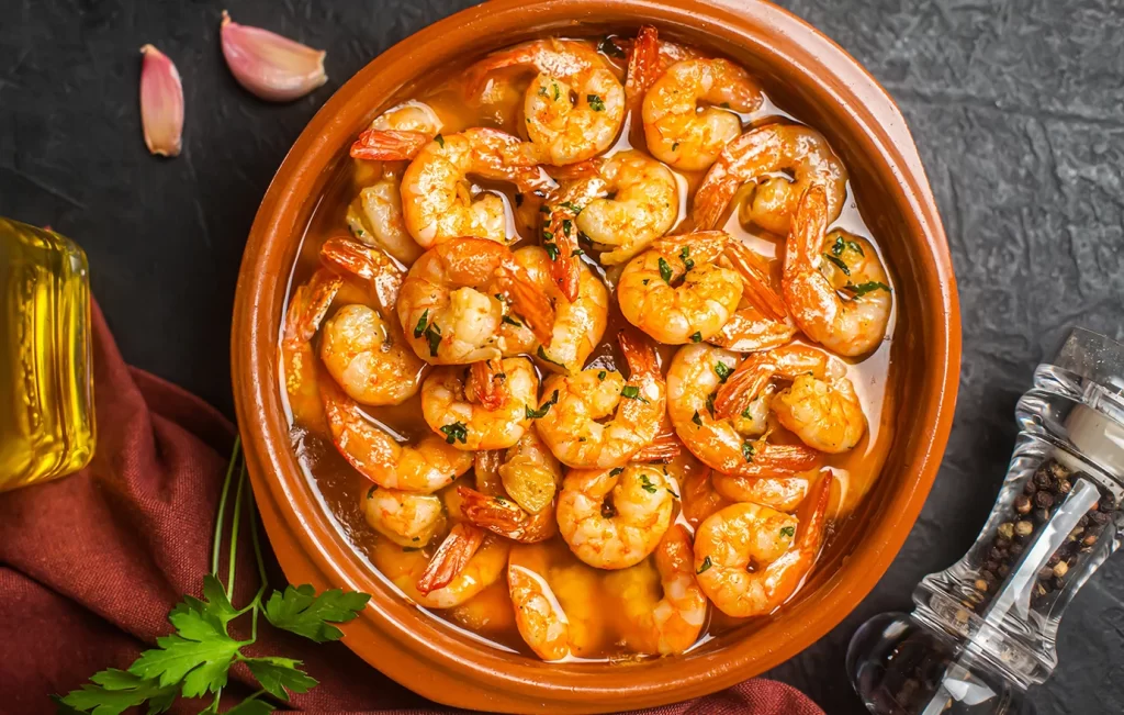 Τι θα φάμε σήμερα; Γαρίδες σοτέ με ντοματίνια και σκόρδο