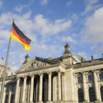 Γερμανία: Οι άνδρες κάτω από 45 ετών θα χρειάζονται στρατιωτική άδεια για ταξίδια στο εξωτερικό