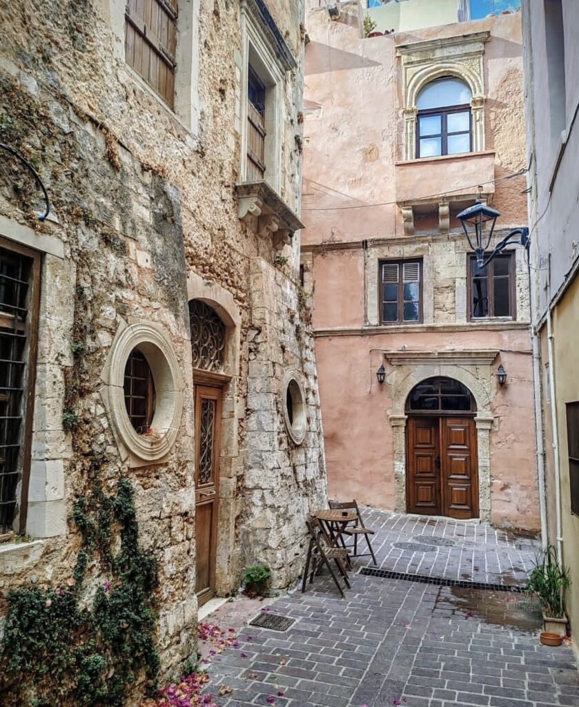 Στα σοκάκια των Χανίων (φωτο)