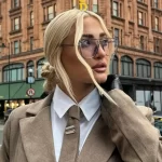 Τούνη: «Η μαμά μου έλεγε όταν στεναχωριόμουν με ξένα σχόλια: “Ο κόσμος να σε φάει, δεν θα χορτάσει”»