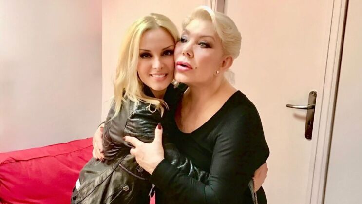 Ζήνα για Μαρινέλλα: “Της χρωστάω τη φωνή μου”