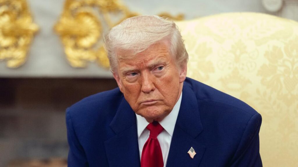 Τραμπ: Παρακολούθησε αγώνες MMA μετά τις διαπραγματεύσεις με το Ιράν