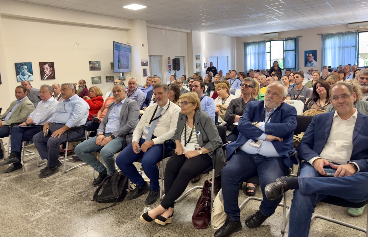 Στα Ανώγεια το 6ο Συνέδριο Γεωπάρκων – Στο επίκεντρο η ανάπτυξη της κρητικής υπαίθρου (εικόνες – βίντεο)