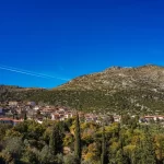 Εκδρομή σε ένα χωριό 1,5 ώρα από την Αθήνα που συνδυάζει απίστευτες ομορφιές Εκδρομή σε ένα χωριό 1,5 ώρα από την Αθήνα που συνδυάζει απίστευτες ομορφιές