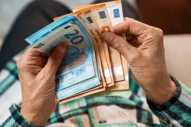 Φθηνά δάνεια σε 40.000 μικρές επιχειρήσεις – Πότε θα δοθούν και με ποιους όρους